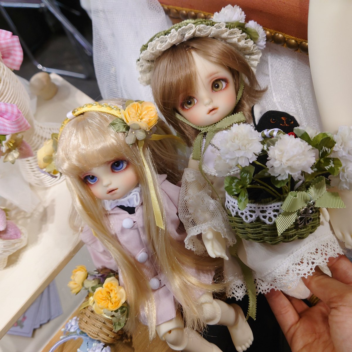 kuroco_ri's tweet photo. 幼っ子わらわら〜 https://t.co/sSPyUCBdr2