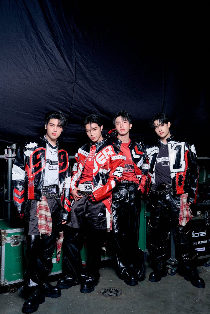 clo_ver_riser's tweet photo. #MonsterMusicFestival2026xCLO_VER
#MonsterMusicFestival2026_D1
#CLO_VER
#RISERMUSIC https://t.co/feSqfhwFjz
