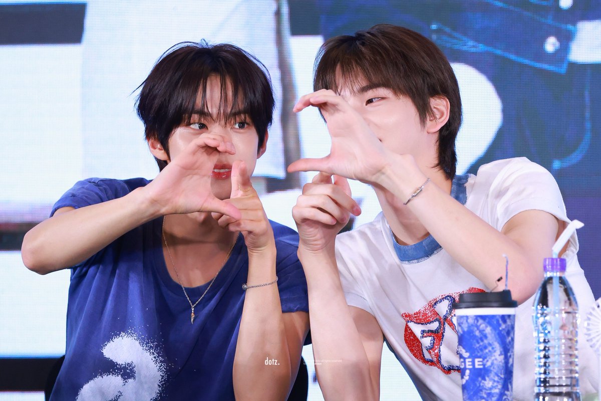 dotz_dh's tweet photo. 260726 유도즈하트빵야
#TWS #DOHOON #투어스 #도훈 https://t.co/Gnw98nmnDQ