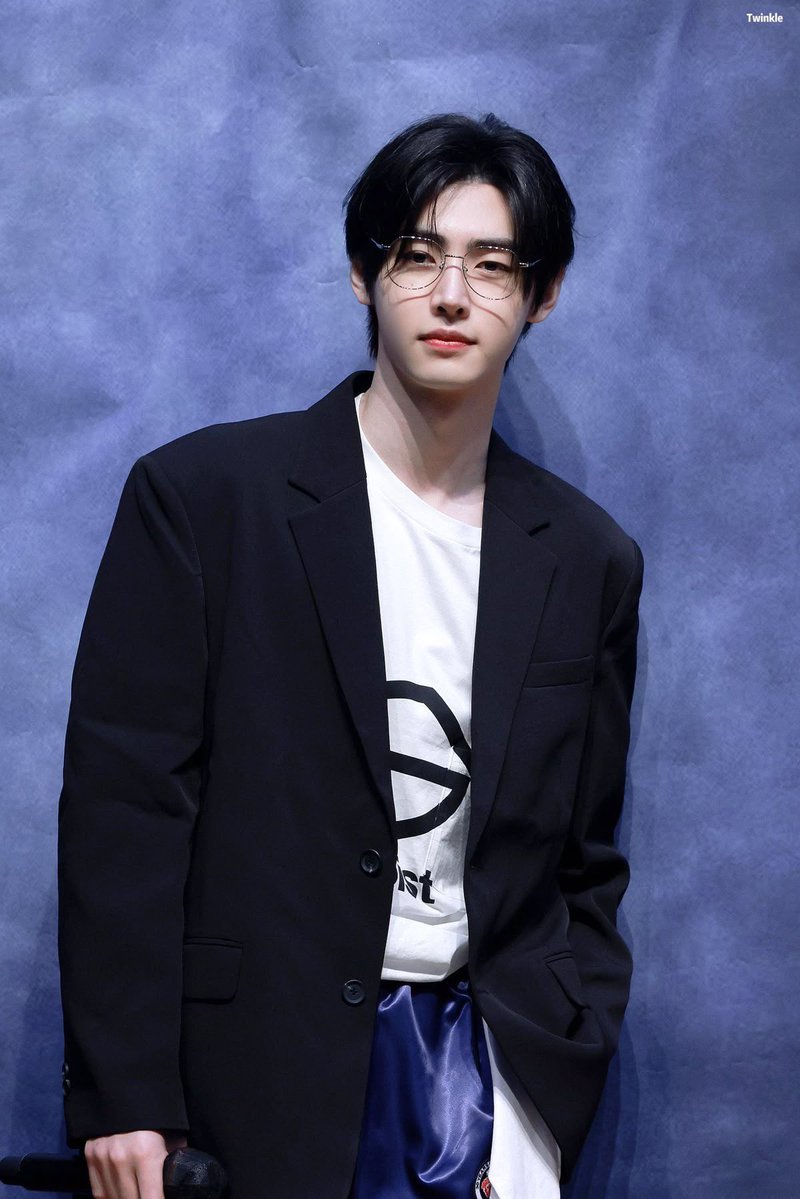 ENHYPN_SUNGHOON's tweet photo. https://t.co/mcr7snNsHT