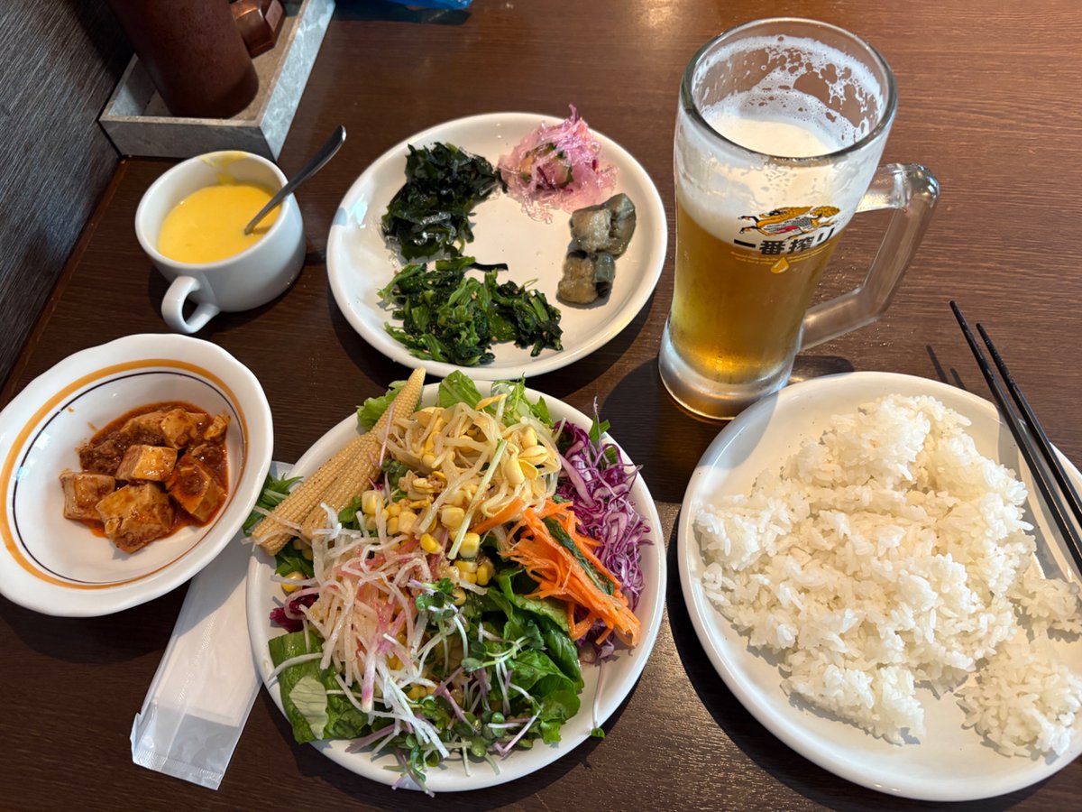 soccer991's tweet photo. あさくま サーロインステーキ
定期的に行くあさくま。　子供の頃からお世話になっている大好きなお店。　サラダバー豊富過ぎて最高！　お肉もサラダバーも美味しい
#飯テロ #ステーキ #あさくま https://t.co/zxYBTXOc6s