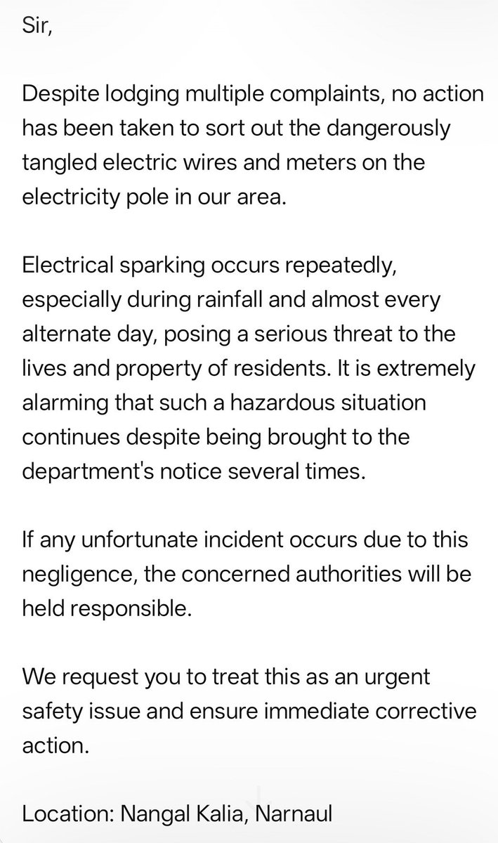 sonukkyadav's tweet photo. @anilvijminister
@cmohry
@NayabSainiBJP
@DHBVNL
Despite lodging multiple complaints, no action has been taken to sort out the dangerously tangled electric wires and meters on the electricity pole in our area.
Electrical sparking occurs repeatedly, Read Image 1.
Vil. Nangal Kalia. https://t.co/yUUGf3IjQB