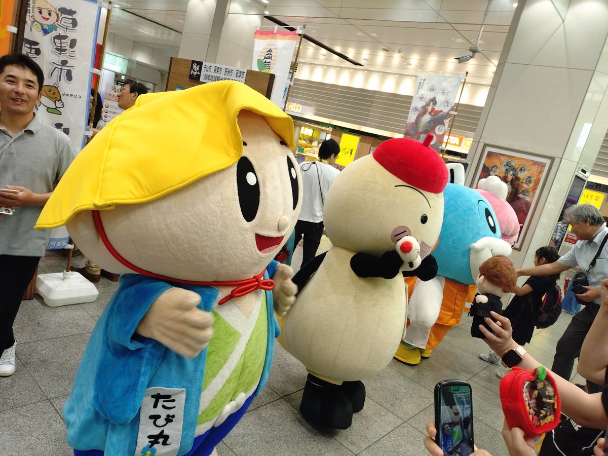 ハイネ tweet media