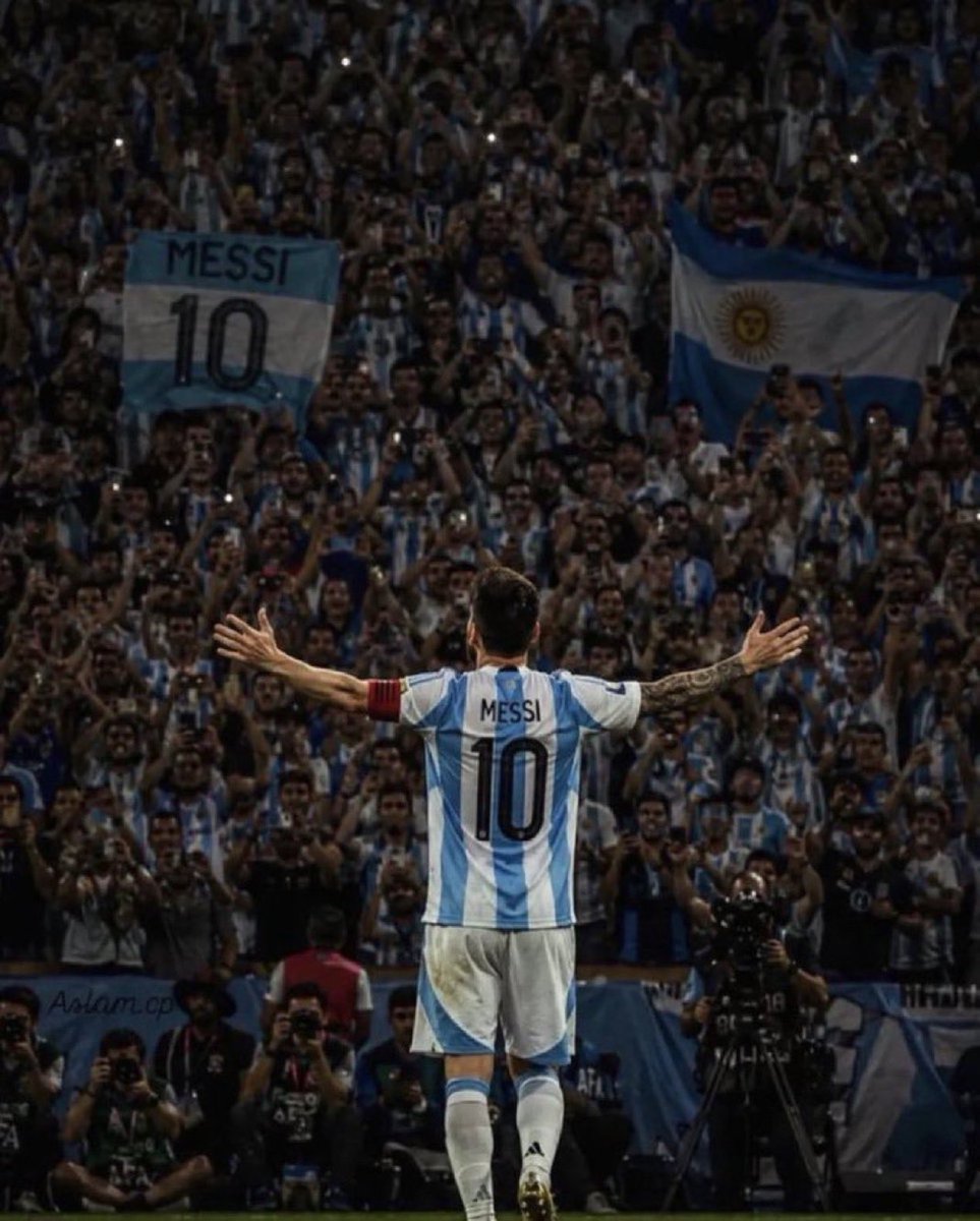Adedayo9yi7's tweet photo. The New York Times : Leo Messi was the best player at the 2026 World Cup. ❤️🇦🇷 https://t.co/Aio81XmXrk