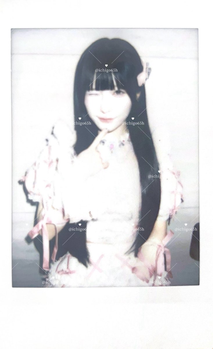 ichigo65h's tweet photo. 最近全然ソロチェキ当たらないから唯一当たったえぶりで大好き記念日衣装🧚🏻‍♀️
ウインクあむちゃんあまりにもかわいすぎる https://t.co/kPgoBMcyMw