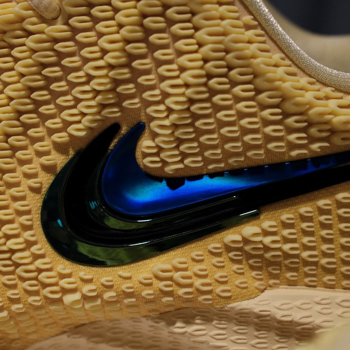JustFreshKicks's tweet photo. Upcoming Nike Caitlin 1 colorways ✨ @CaitlinClark22 https://t.co/cZhz7BQvyu