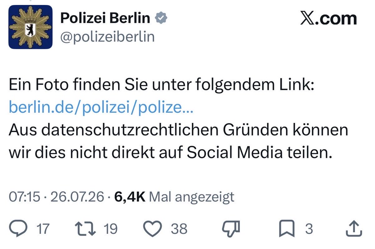 LudgerWess's tweet photo. Germany in a nutshell. https://t.co/c1WjOiAiyS