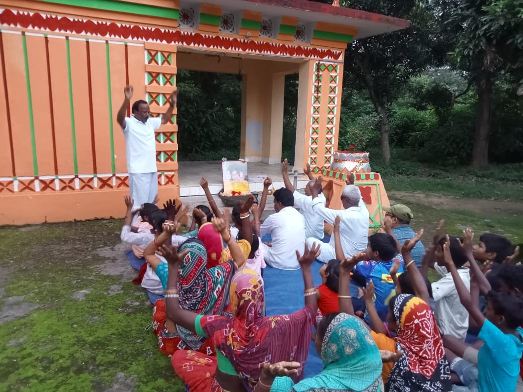 sathyasaiodisha's tweet photo. Loving Sairam..
With the Blessings of Bhagawan Sri Sathya Sai Baba, Grama Seva was conducted on 19th July 2026, at Ambadiya Village, under Samithi Rairangapura, Mayurbhanj District.
#GramaSeva
#BalVikas
#Premtharu
#Rairangapura
#Mayurbhanj
-Media Team https://t.co/Pi5oOiULuJ