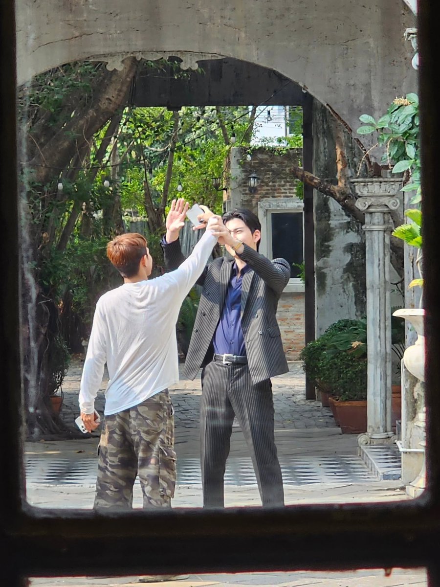 doublepjourney_'s tweet photo. ลูกสาวตัวเล็กของแด๊ดและพี่พีช
น้องมินิเก่งมากเลยค่ะ 🥰👏🏻✌🏻🩷

📸 IG : numini99

#PeachAndMeSeriesEP3 https://t.co/fOhMHoA33x