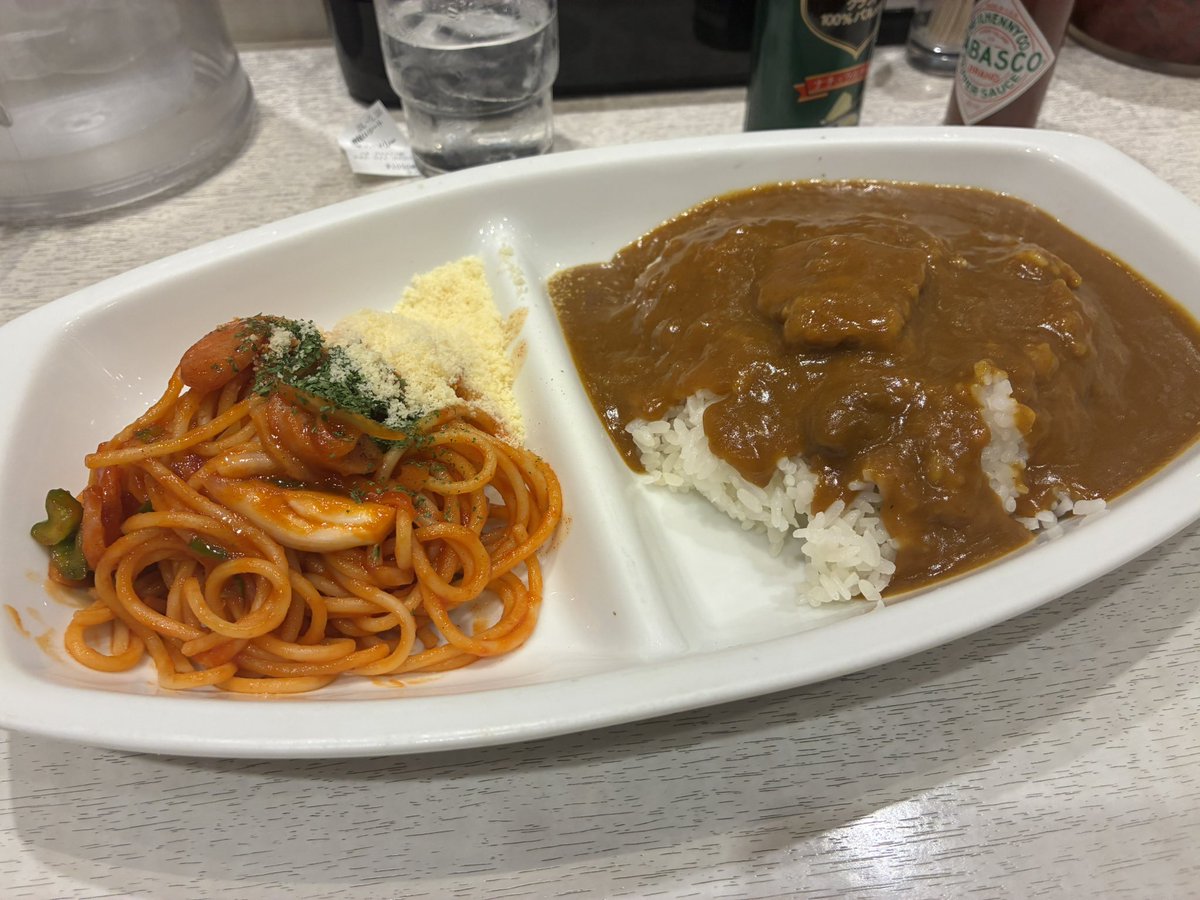 nie's tweet photo. カレーハウスリオの半スパカレーは美味いんすよ https://t.co/Pb1Kjmk1cj