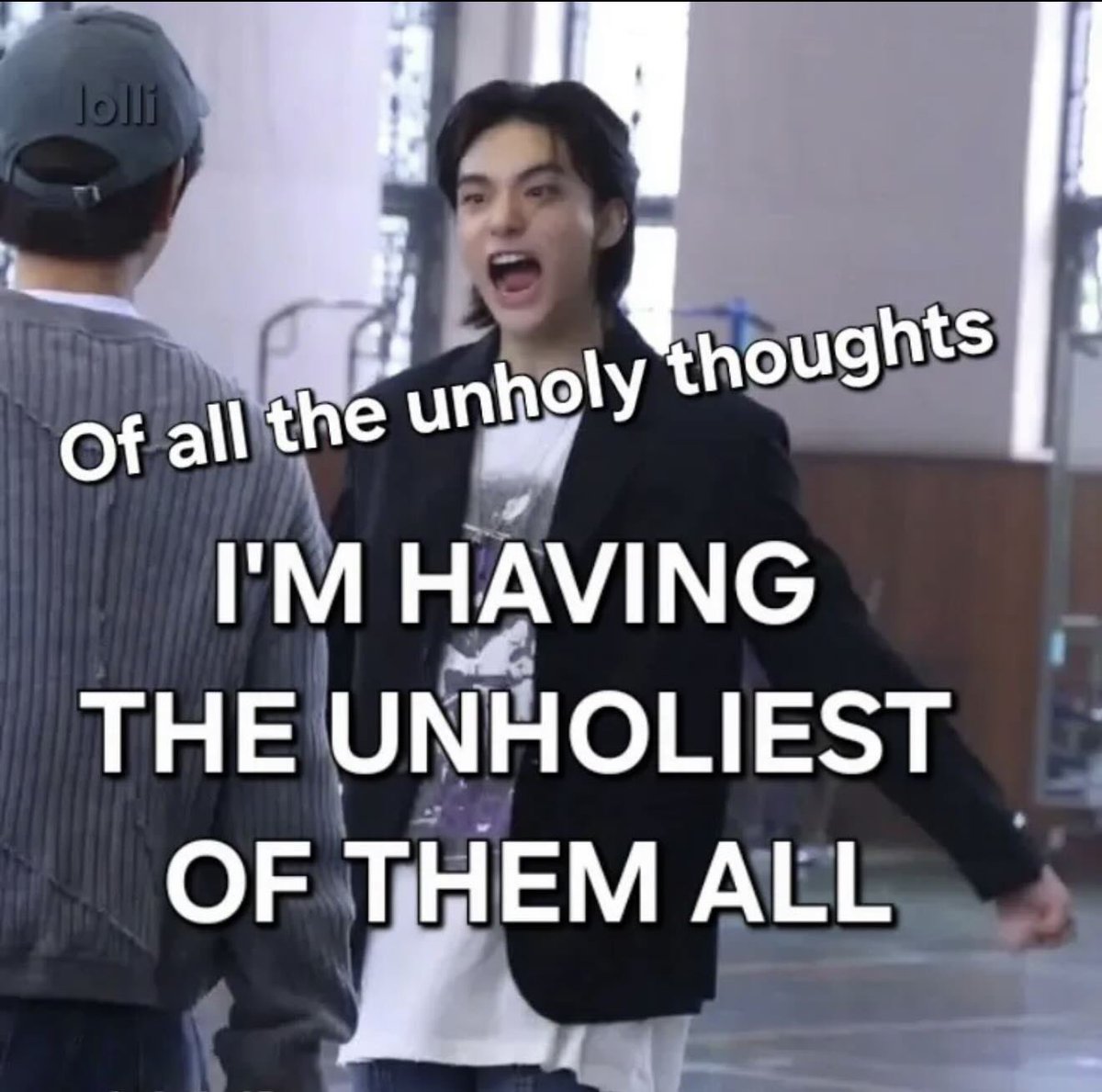 hwangfefe's tweet photo. @lukewarmsqueaks Like no one reacts that way to a homie.. they fuck and he wants to fuck him. My brain short circuited everytime i see this https://t.co/7kezj6TTdB