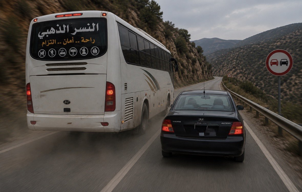 abualdahham's tweet photo. إن القضاء على عقلية شريعة الغاب والاستخفاف بالقانون و ثقافة المكسب التي تحكم عقلية شريحة كبيرة جداً في مجتمعنا السوري وبالأخص سائقي المركبات بكل أنواعها على الطرقات هو أولوية تفوق بأهميتها تأهيل الطرق والبنية التحتية.

فلاجدوى ترتجى بلد فيه بنية تحتية متقدمة وعقول فوضوية.

ومع ذلك فإن هذا الواقع المرير لا يعفي الحكومة من مسؤوليتها ويتوجب عليها ممثلة بوزارة النقل والداخلية والإعلام والإدارة المحلية والتعليم بنوعيه الاساسي والعالي العمل المشترك لوضع وتنفيذ برامج وطنية عاجلة ومكثفة للتوعية الفعالة والضبط الصارم.
#سورية @syrianmoi @SyMOIGov @SyMOIGov