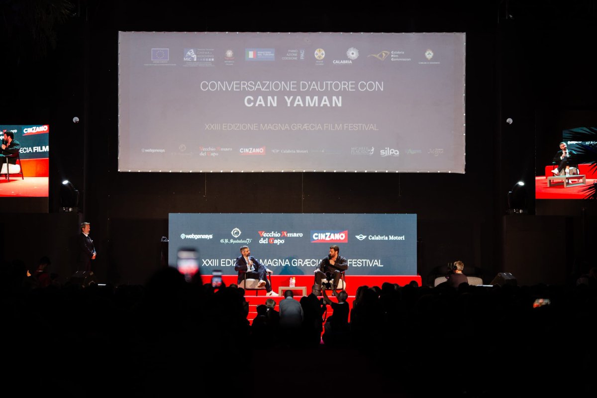yforworld's tweet photo. #Repost @chris_tjna
// Can Yaman // Magna Græcia Film Festival // 

@canyaman @magnagraeciafilmfestival 

#canyaman #mgff #canyamanfans #magnagreciafilmfestival https://t.co/SpLLKBt4RQ