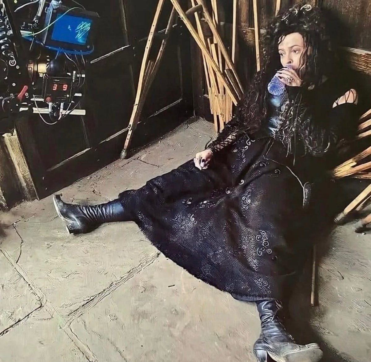 TheDailyHPotter's tweet photo. Sometimes life is hard 🥵 https://t.co/omEETVle37
