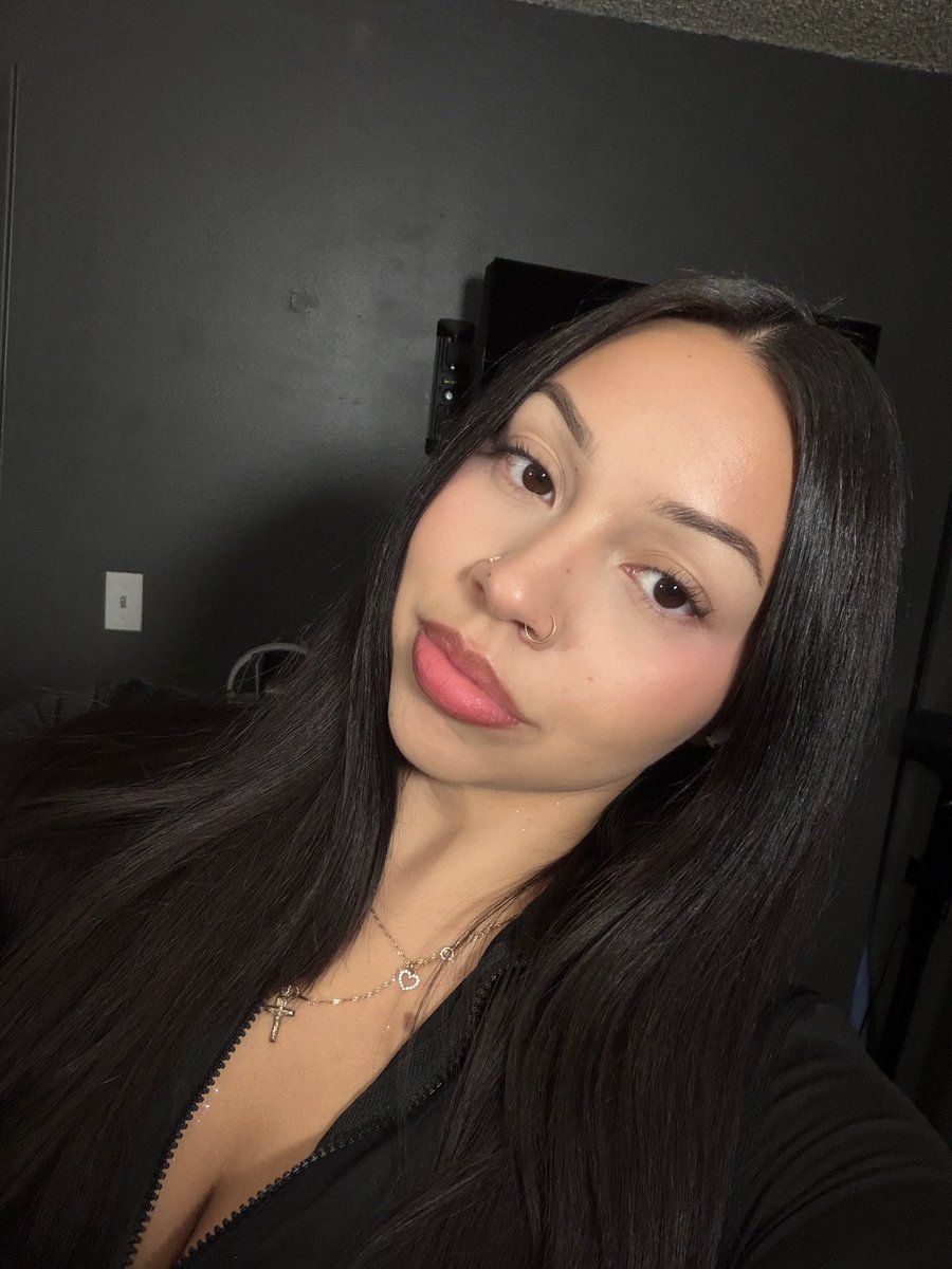 JaylaaMartinez_'s tweet photo. https://t.co/uLZ07Xajle