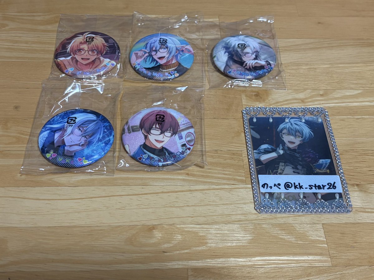 kk_star26's tweet photo. 【交換】アイドリッシュセブン アイナナ
カプセル缶バッジ カプ缶 メガネ 眼鏡

譲） 三月,環,楽,千,トウマ

求） 悠 

郵送のみ。

検索からでも
お気軽にお声掛けください。 https://t.co/JZVNfYjJiP