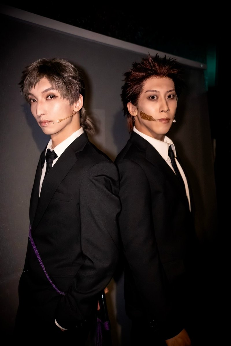 patch_run's tweet photo. 『#チェンソーマン』ザ・ステージ レゼ篇
3ステ目へのご来場
誠にありがとうございます。

副隊長 &amp; 野茂

竜哉とは10年来の付き合いで
関西小劇場での出会いから
今作での再会を嬉しく思います。

頼れるバディ。最後まで共に。
#チェンステ #副隊長 #野茂 https://t.co/b6kJRdGxsi
