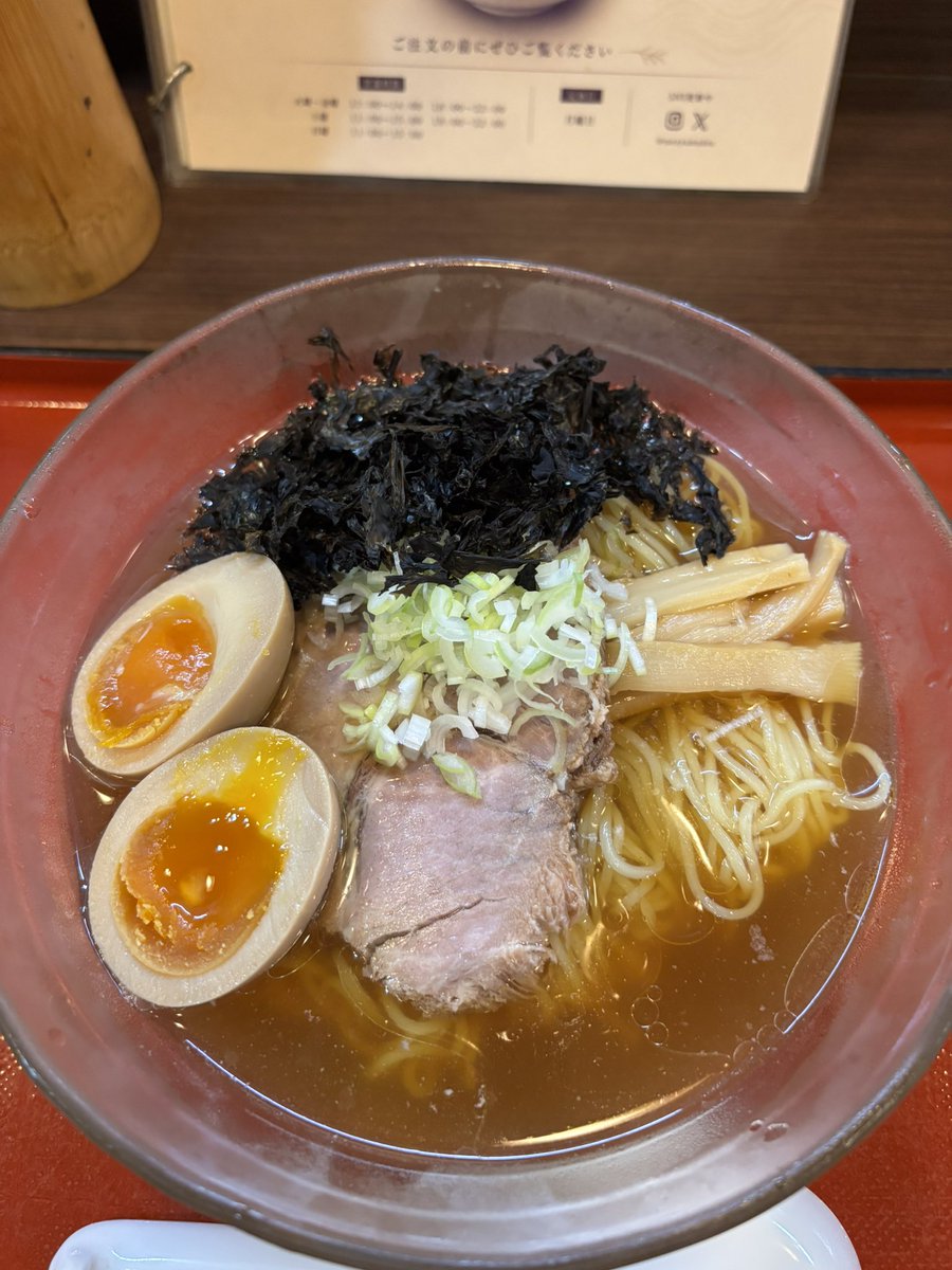ken8358k's tweet photo. 2026.7.26

冷やし煮干しラーメン（醤油）
岩のり、味玉、トッピング

今年2度目の冷し🍜
前回の塩に続き、今回は醤油。
より煮干し🐟を感じる満足な一杯😋

ご馳走様でした！

#麺屋むどう　#煮干しラーメン　　
#冷やし煮干しラーメン
#松戸　#五香 https://t.co/kggBqQcEbr