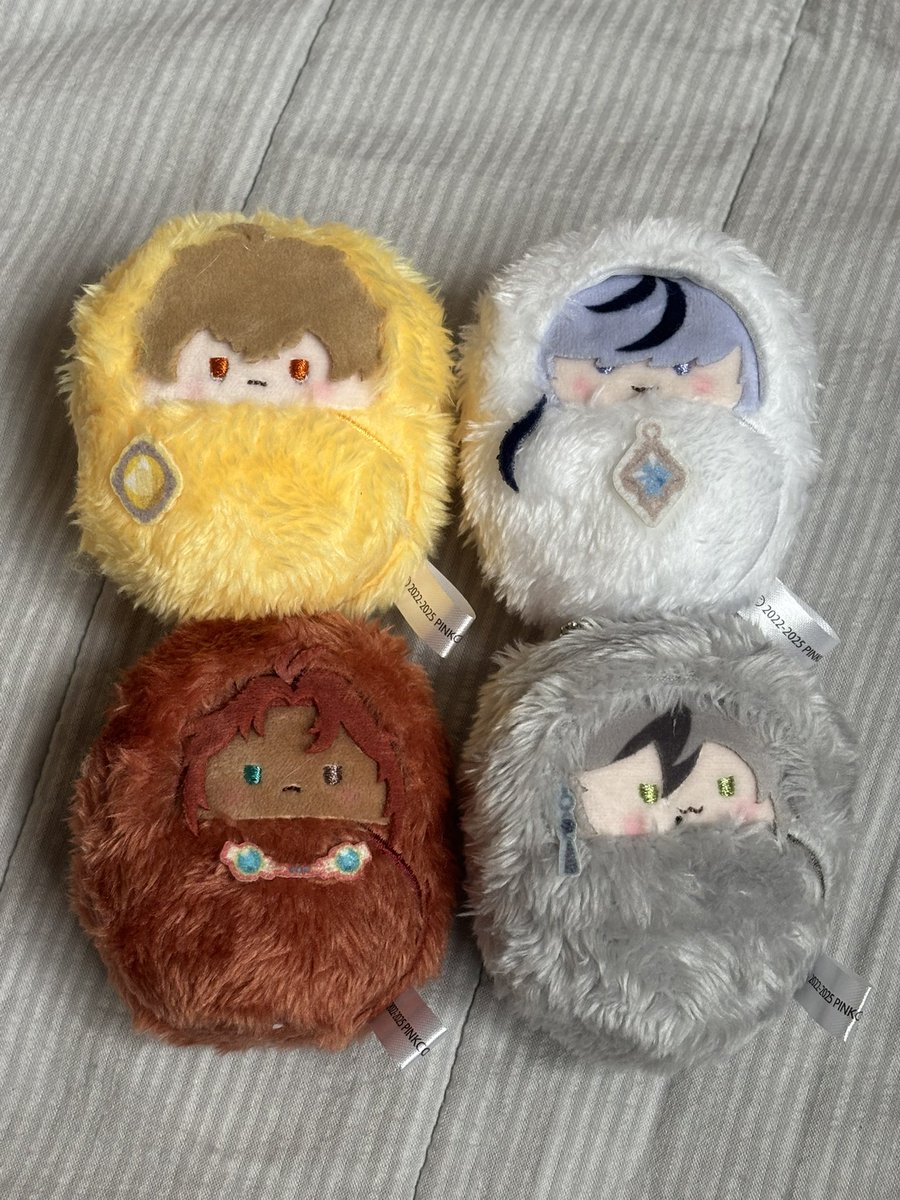 rumemochi's tweet photo. こっちはとあるゲームのくるみたぴぬい
残り4個全部買うも推しは出ず…_(┐「ε:)_ https://t.co/b9WzZWRtOk