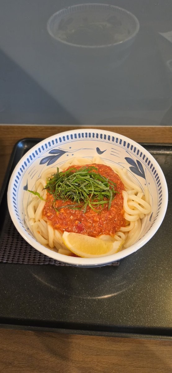 tynorurun's tweet photo. 朝は本家しぶそばで、さばトマうどんを食べて、遅めの昼にインド風カレーを食べました😃

そば屋にきて蕎麦を食べずに終わる…😅

#しぶそば
#渋谷
#本家しぶそば https://t.co/Q2H3JYEPpd