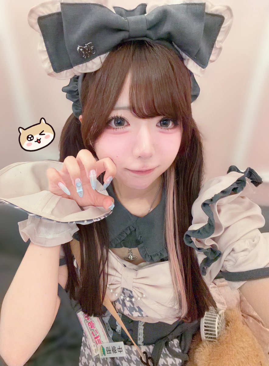 SC_tanichu's tweet photo. 15-22.5♡
ネイル変えたてほやほや> ₃ <♡
#すい〜ときゃっと
#メイドカフェ
#コンカフェ 
#秋葉原 https://t.co/TKM8PqdPgg