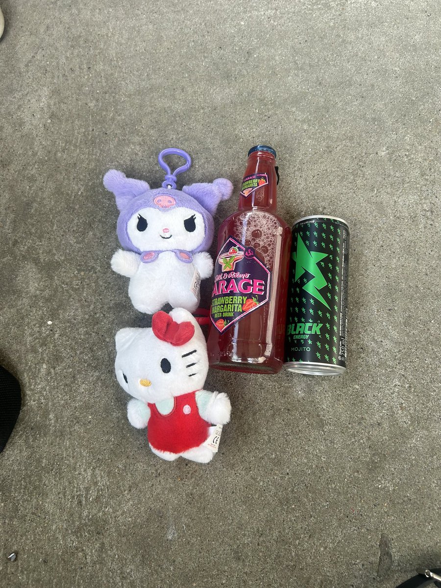 mid333z3pan's tweet photo. shoplifting til i die❤️
#kleptotwt https://t.co/9CbnrO1D5l