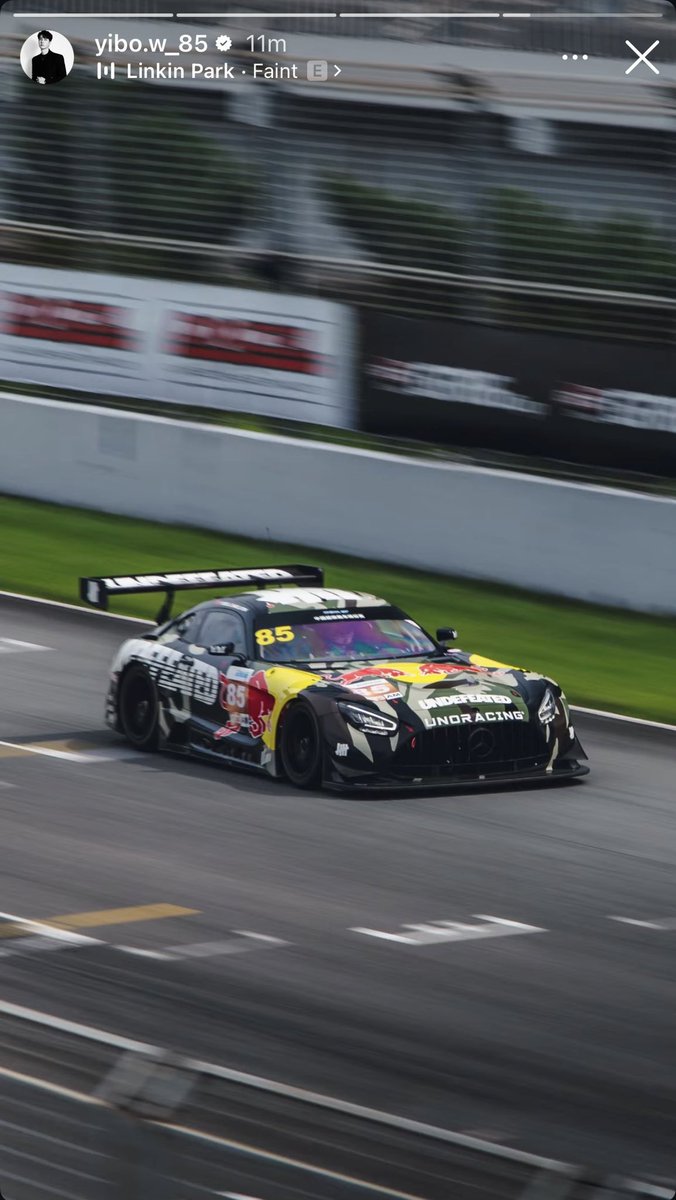 WYBSOURCES's tweet photo. 📸 #WangYibo updating his Instagram an hour before his racing match with 30 other GT3 drivers. He used Linkin Park audio — he is a solid fan since his rookie days.

85RACING ENGINE ROARS
#WANGYIBOxRACE2CGT2026R3 https://t.co/41fFS307FP