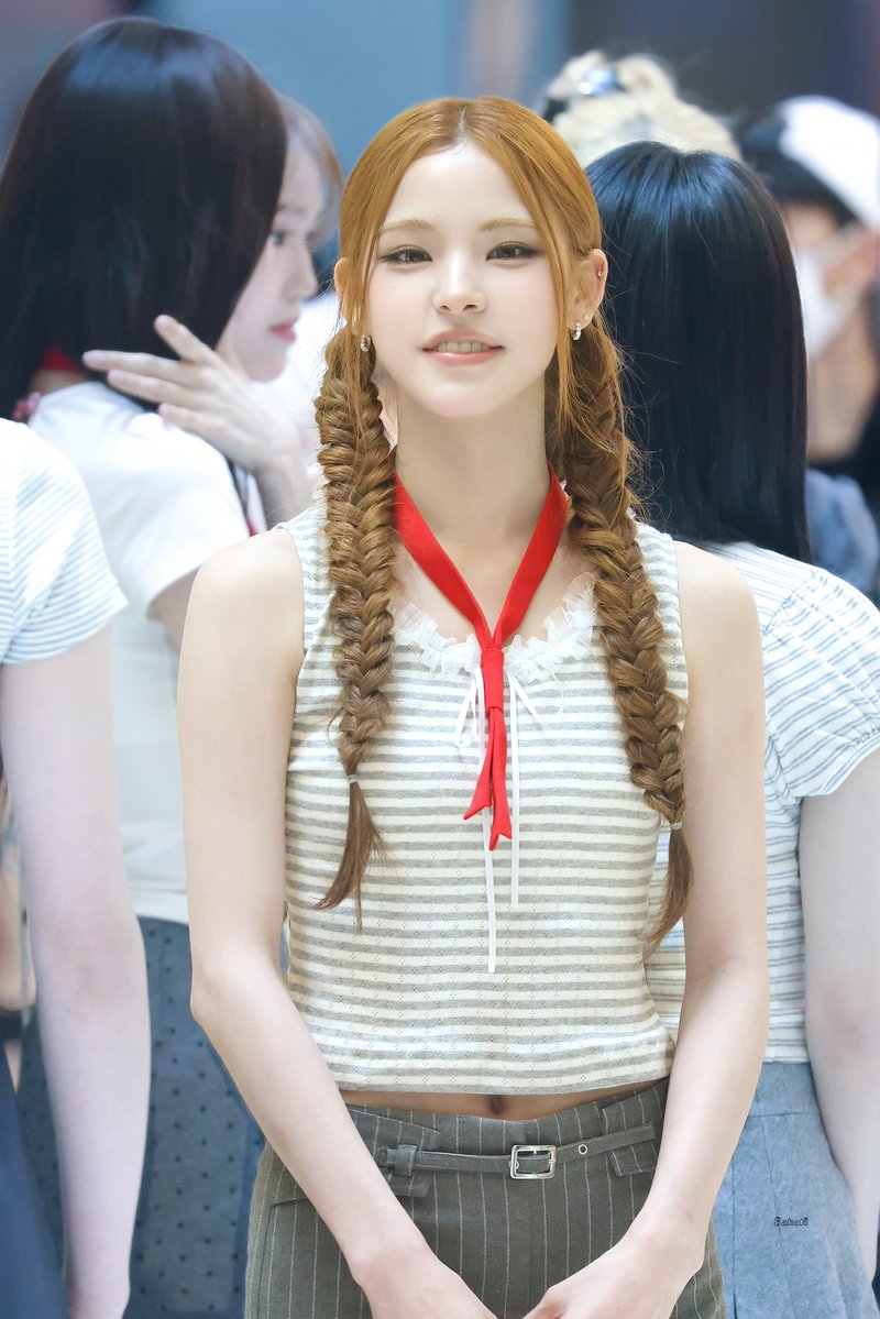Bahati_Ba's tweet photo. 260726

#MAI #마이 
#이즈나 #IZNA https://t.co/CEdwTlX7ke
