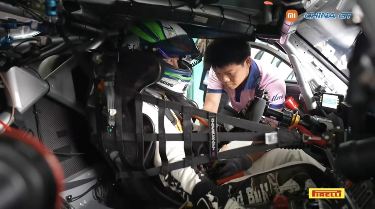 W1Baddict's tweet photo. มาแล้วจ้าาาา​ รายงานตัววว

#หวังอี้ป๋อ #WangYibo 
#85RACING #YIBO85 https://t.co/drkEVIxFsa