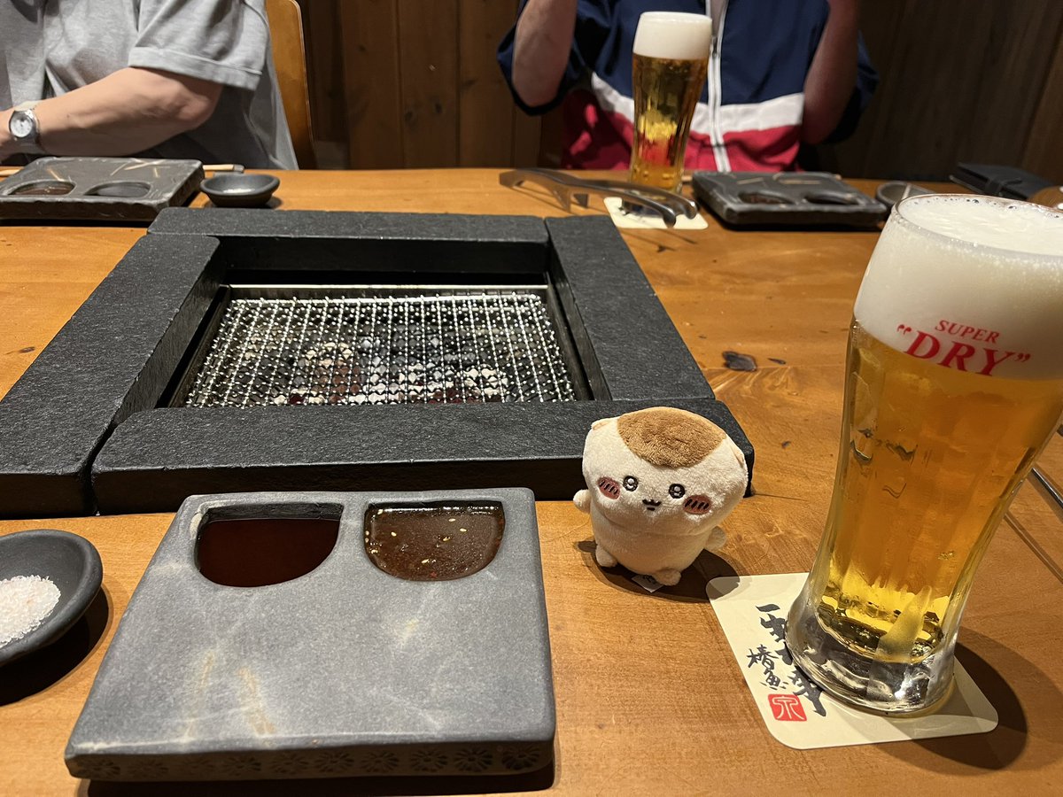 piranetsu's tweet photo. -20kg記念の高級焼肉〜！！！
(900g太った) https://t.co/MgoTcy6b4f