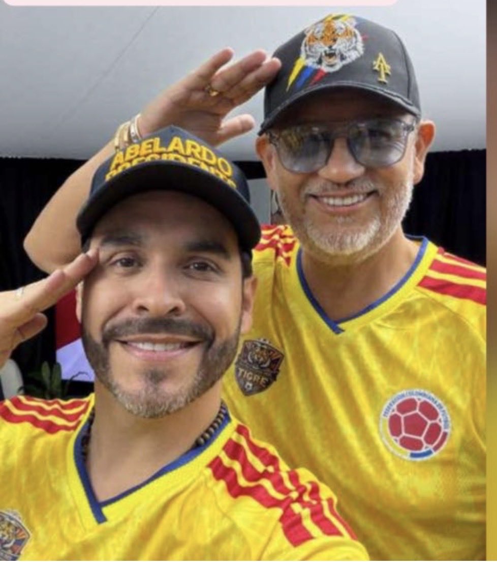 carlossuarezr's tweet photo. ¡Firmes Por La Patria, Presidente! https://t.co/6WA1mmE8Vp
