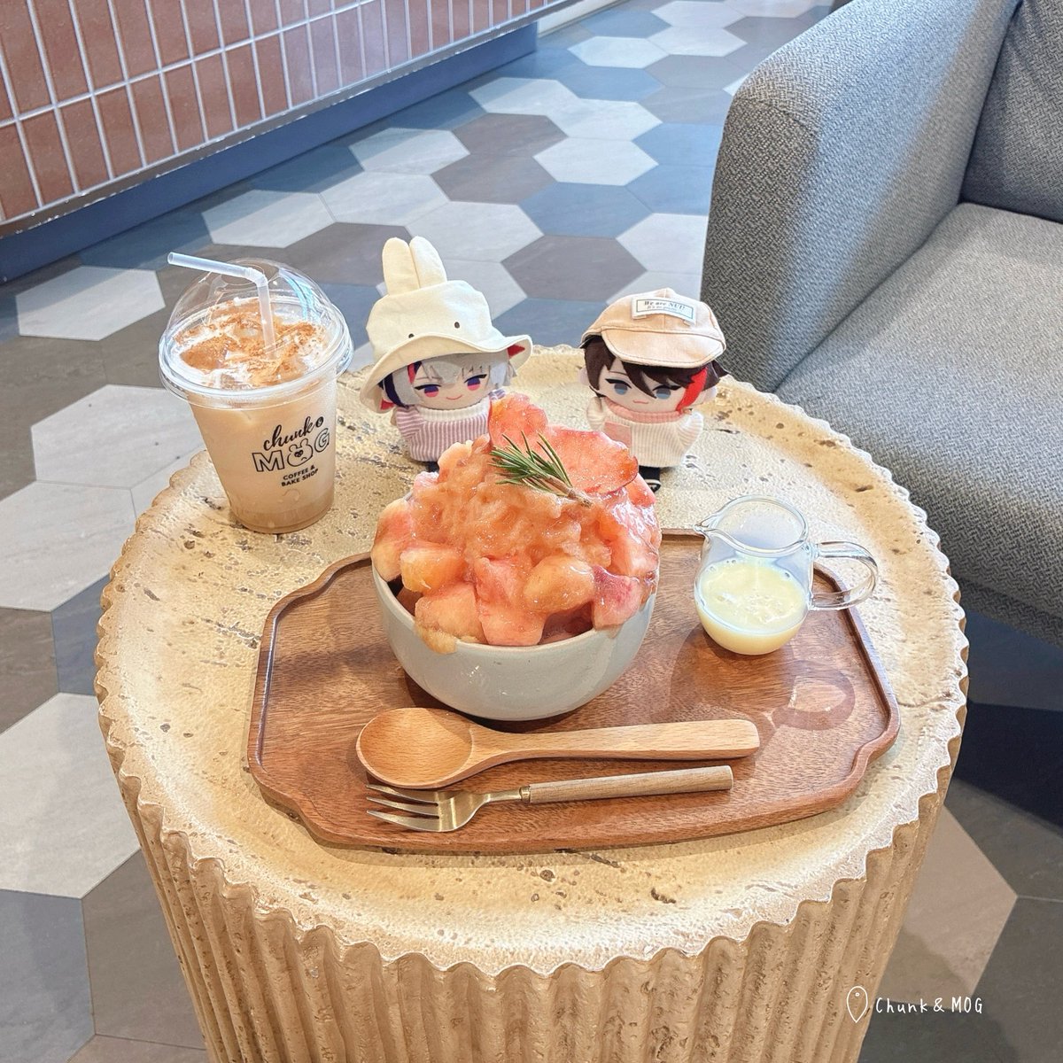 fuwafuwacottons's tweet photo. 横浜ワールドポーターズ内のお店でかき氷

完熟の桃ごろごろ🍑
ひとりでも食べ切りやすいサイズだったのでぺろりでした

とうもろこしも美味しいけど、桃��大好きなのでいっぱいたべます https://t.co/IdV1rJSsz8