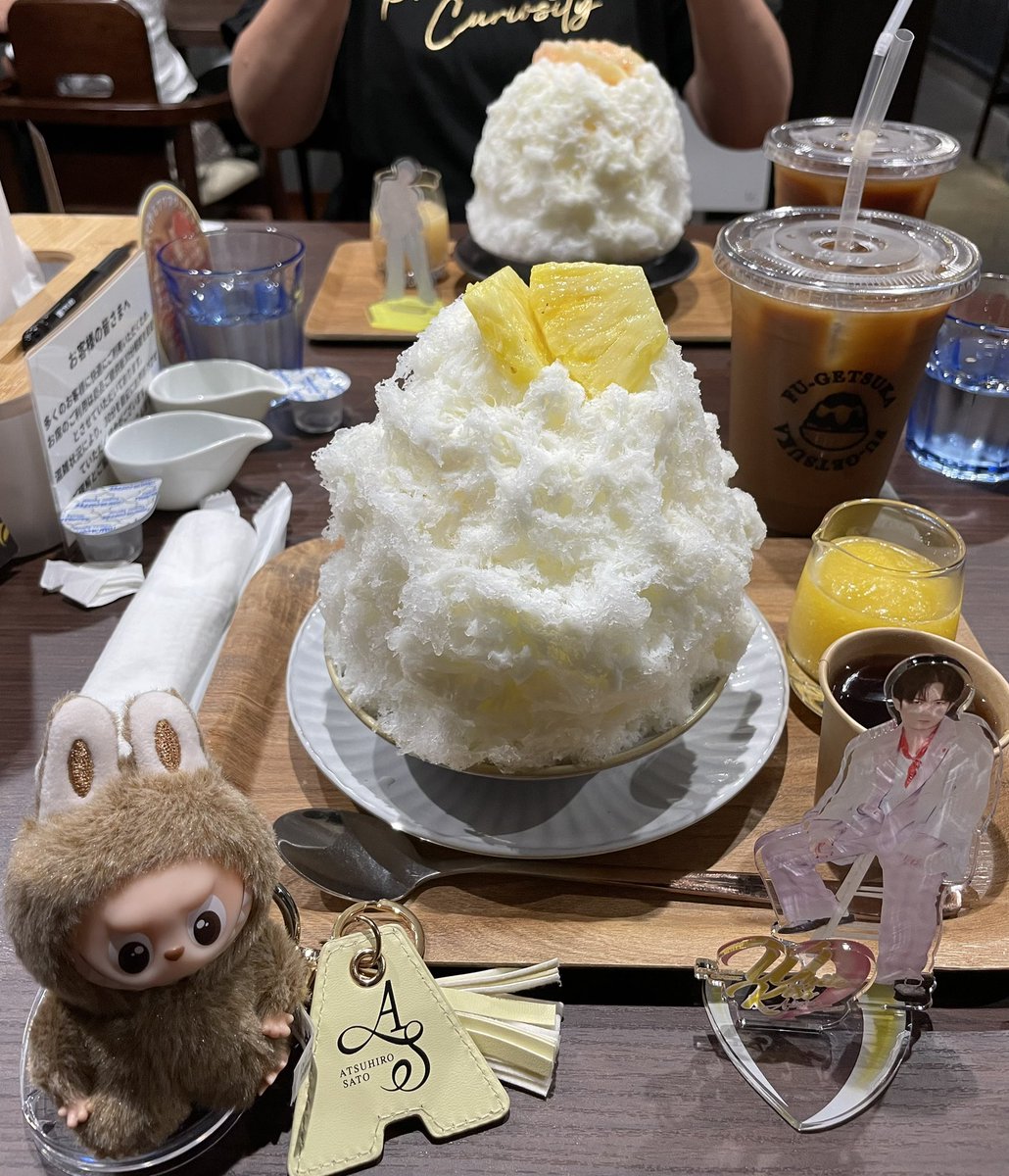 敦黄 tweet media
