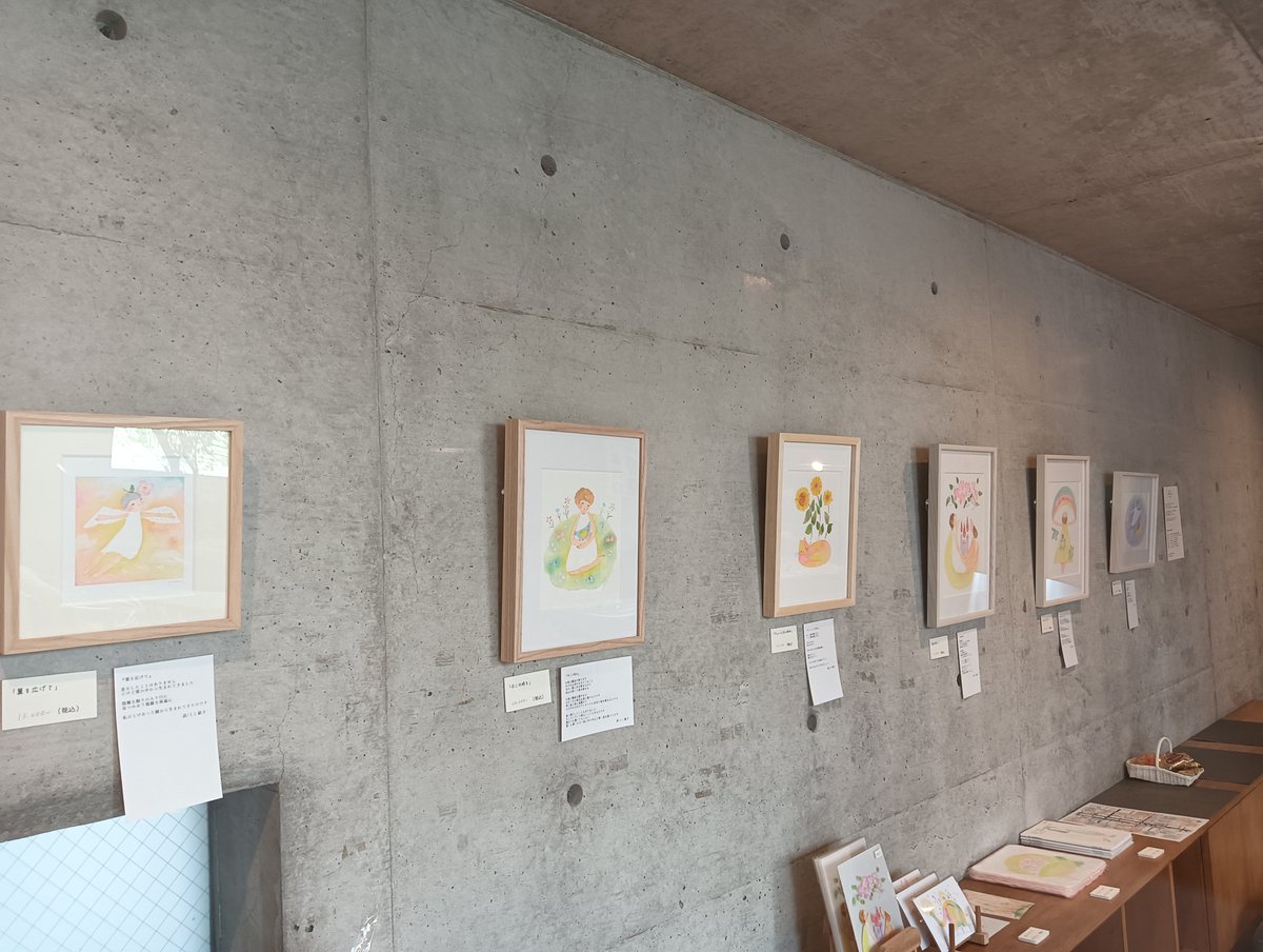 yunkimura2022's tweet photo. 西宮市夙川の小さい芽さんでのコラボ展示は無事に終わりました。素敵な場所で展示させて頂いて、作品も喜んでいる気がしました。ありがとうございました。 https://t.co/5WOI7pJuk6