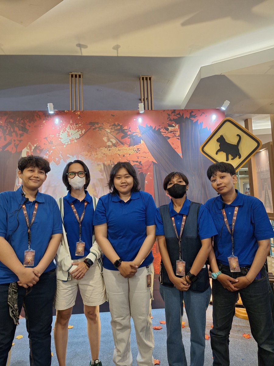 _rizkiyahpupuh's tweet photo. perkenalkan, kami dari SPG Teh Sariwangi 🙏🏻🙏🏻🙏🏻 https://t.co/UMu4KU3vqk