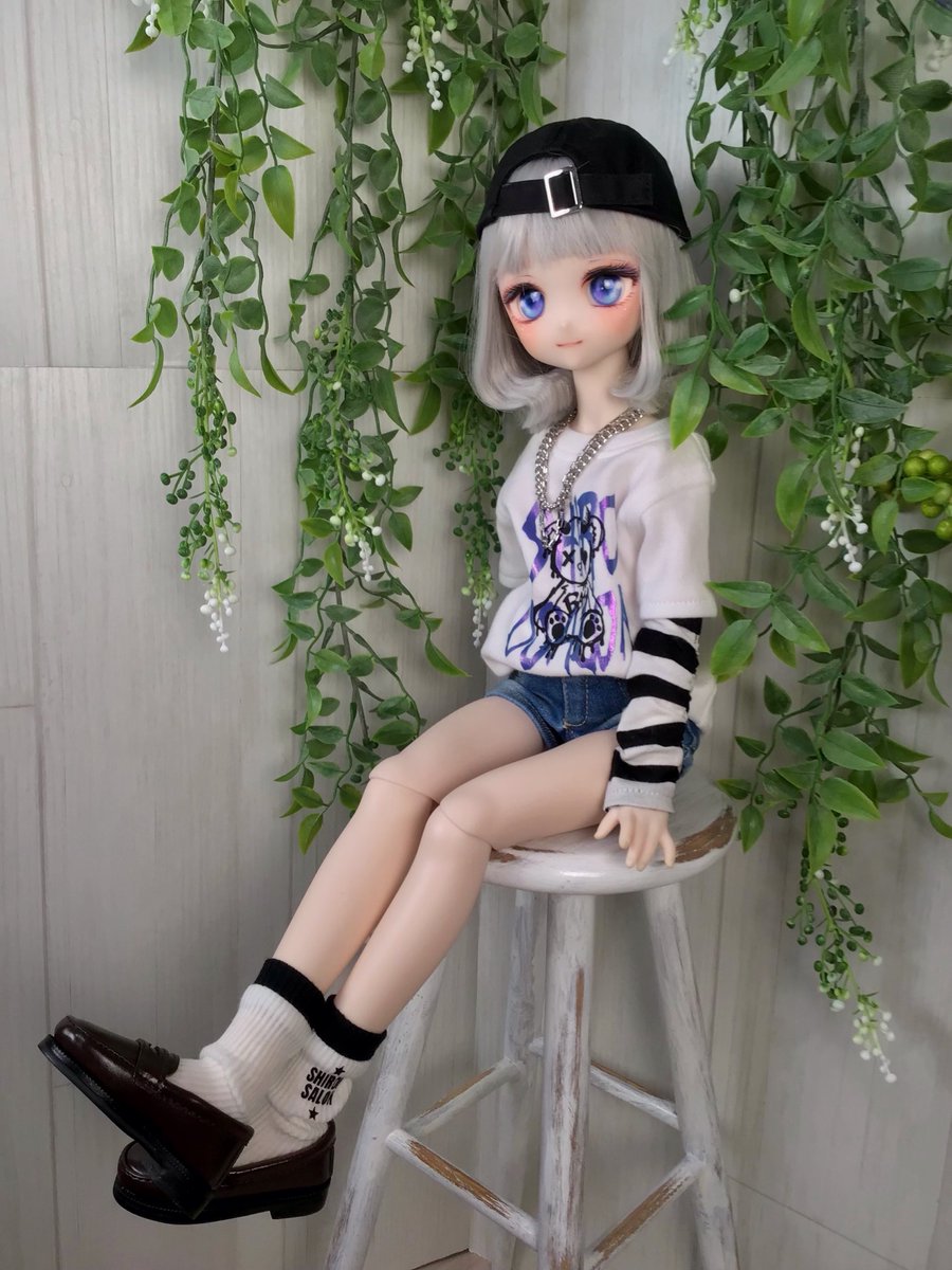 TkSno004's tweet photo. 短パンローファーあわせも好き https://t.co/QFSnKeKo17
