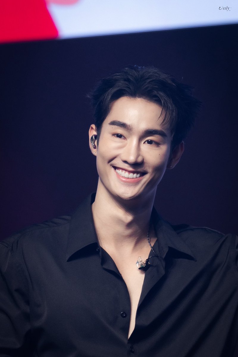 only_fbjs's tweet photo. • 260726 • 🦊🍅

ปป ยิ้มมาฟ้อก น่าร้ากกกกก

FORCEBOOK MAFOX VNFM
#ForceBookFMinHCMC https://t.co/cslhtQrbHS