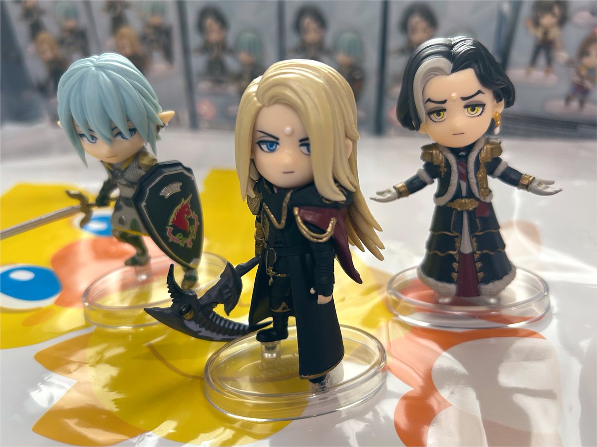 cmdkkk's tweet photo. 例のミニフィギュア届いたけど箱で買ったら普通に全種揃ったよ！ぜのぴかわいいです https://t.co/DeJzMzUBKm
