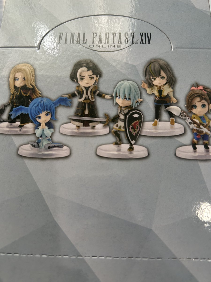 cmdkkk's tweet photo. 例のミニフィギュア届いたけど箱で買ったら普通に全種揃ったよ！ぜのぴかわいいです https://t.co/DeJzMzUBKm