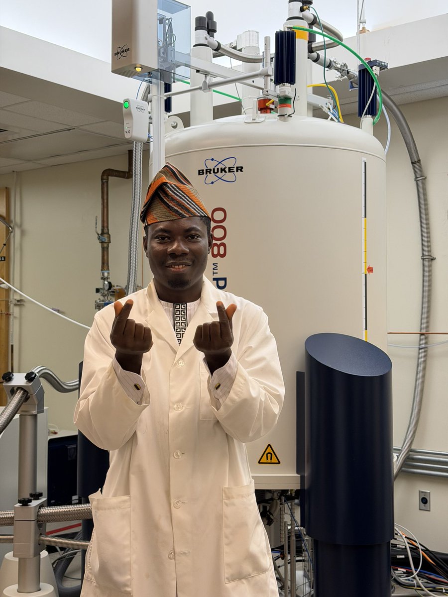 Kemisiri_Yoruba's tweet photo. You think Chemistry is foreign? Yoruba people have been doing Chemistry before classrooms existed.

Examples:
- Fermentation of pap
- Palm oil extraction
- Soap making
- Local dyeing (Adire)
- Potash in cooking ewedu.

What other chemical processes do we do in Yorubaland? https://t.co/luGSq0ffkg
