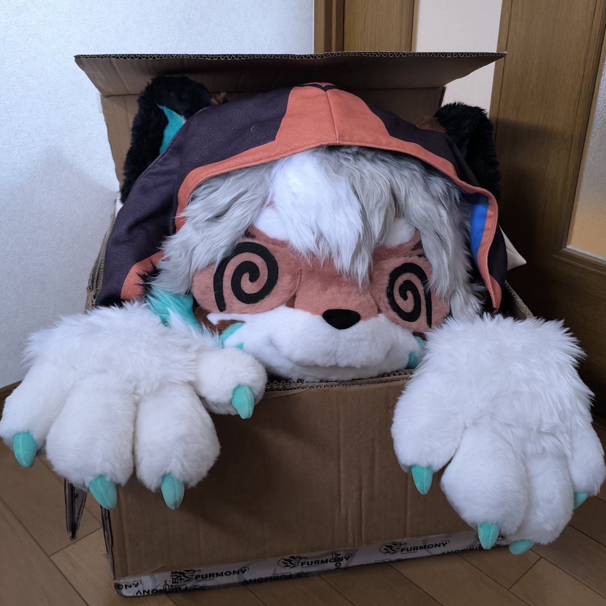 phyllis_Fursuit's tweet photo. うぅぅぅ･･･よ、ようやく･･･出られた･･･。
･･･え･･･？あぁあいさつ･･･挨拶ね･･･ちょっ、ちょっと待って･･･ちょっと、ちょっと休ませ･･･ｳｯ🤢 https://t.co/RYMJ644Ia2