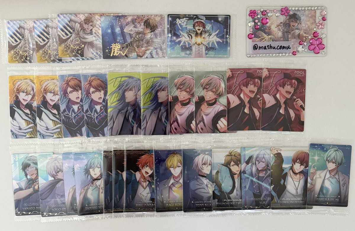 mashucomu's tweet photo. 【交換】アイナナ　ウエハース　27 ブラホワ　ムビナナ　シャフユニ

譲：大和、環、壮五、ナギ、陸、楽、天、龍之介、千、トウマ、悠、2枚目異種

求：百 箔>💎

✴︎箔⇆箔
✴︎シャフユニのみシャフユニ同士
✴︎出来るだけ纏めて希望
✴︎郵送交換

検索からもお気軽にお声掛けください！ https://t.co/yfIRWPhAV5