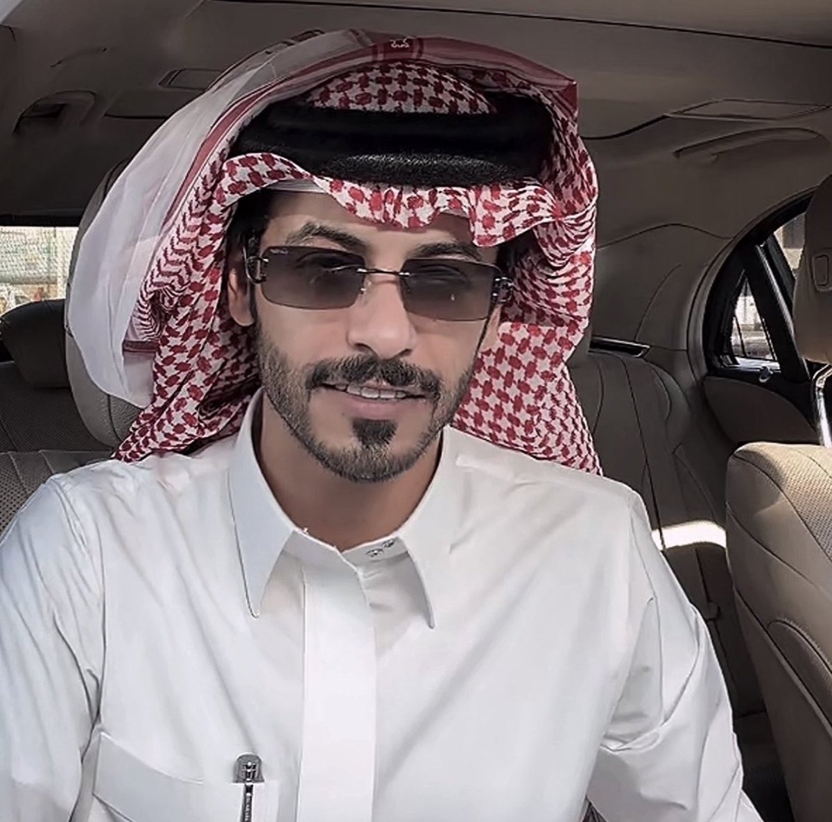 h_5a11's tweet photo. ثينكيو ع البث 🤍
#عمر_بن_ھذال https://t.co/tuLxdmbwfQ