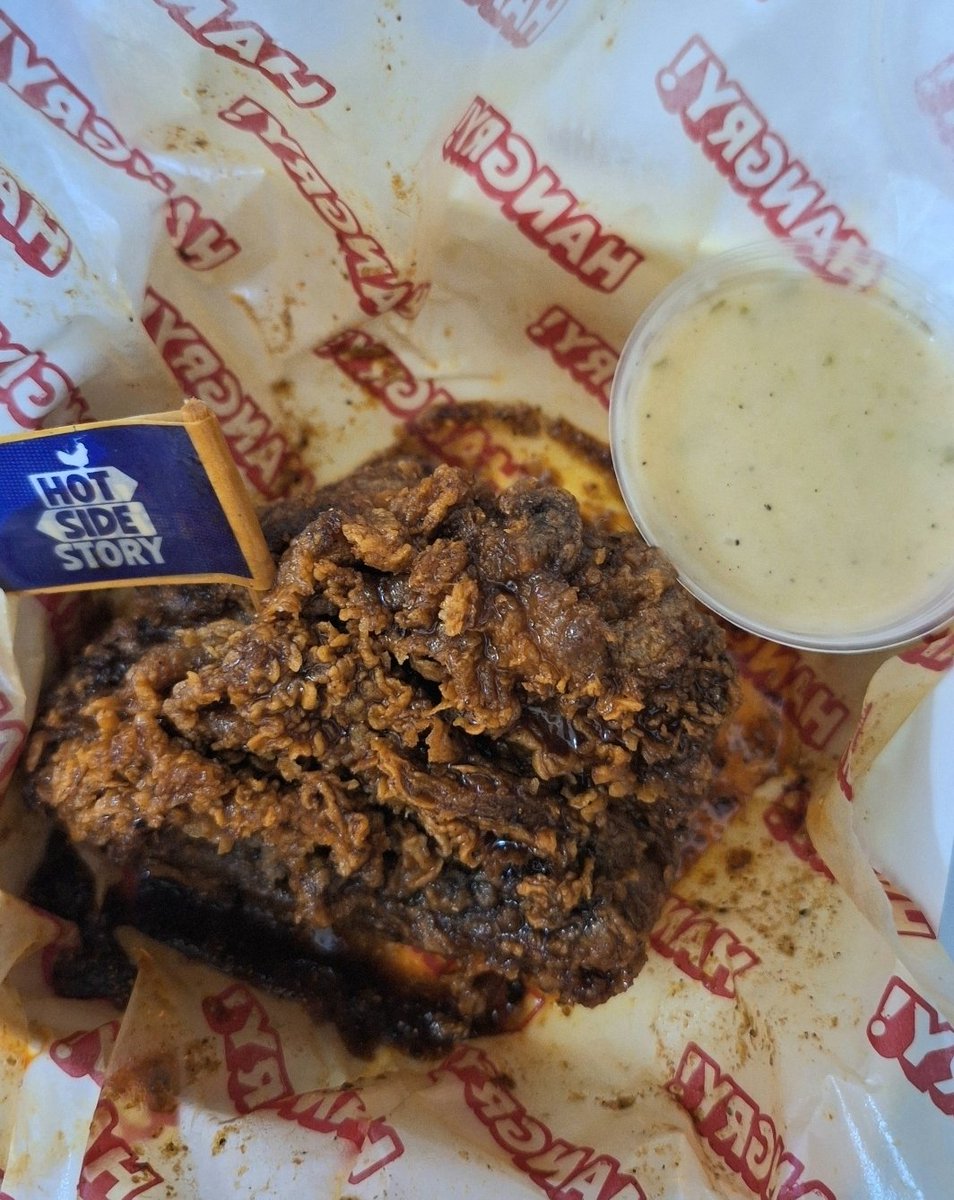 bucindyoo's tweet photo. pleaseee cobain combo ayam hot side story pake dipping sauce pickle mayo, enakk cocok bgtt wehhhh!

rekomen saus favv kalian klo makan hss gaess 🫶🏻 https://t.co/m4S0c5Q0QE