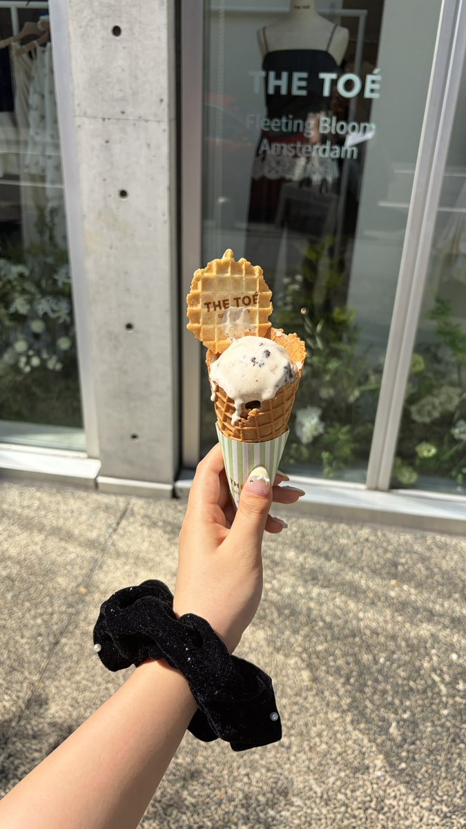v7z0qb's tweet photo. The toe ポップアップ> ̫<♩
桜はワンピースだけど同じ色のトップス買った🩵✨
お揃い〜♩⟡ https://t.co/1Rz9HOx5tU