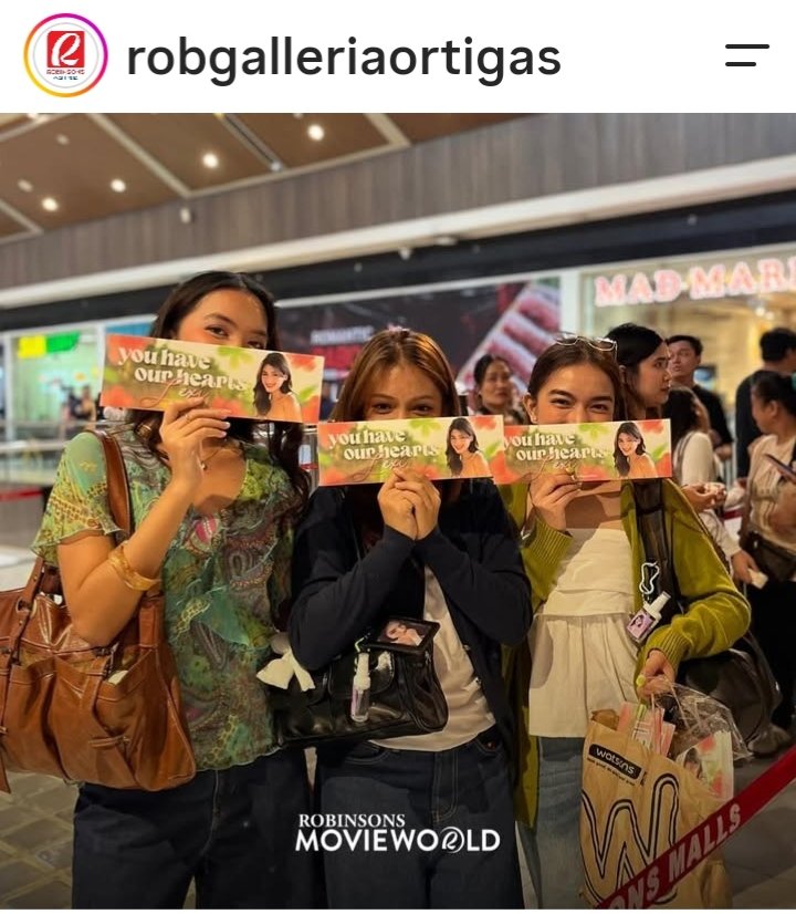 tinzcastillo1's tweet photo. Ayyy wow Team AZ spotted.enjoy .! https://t.co/vmjzdB7ydP
