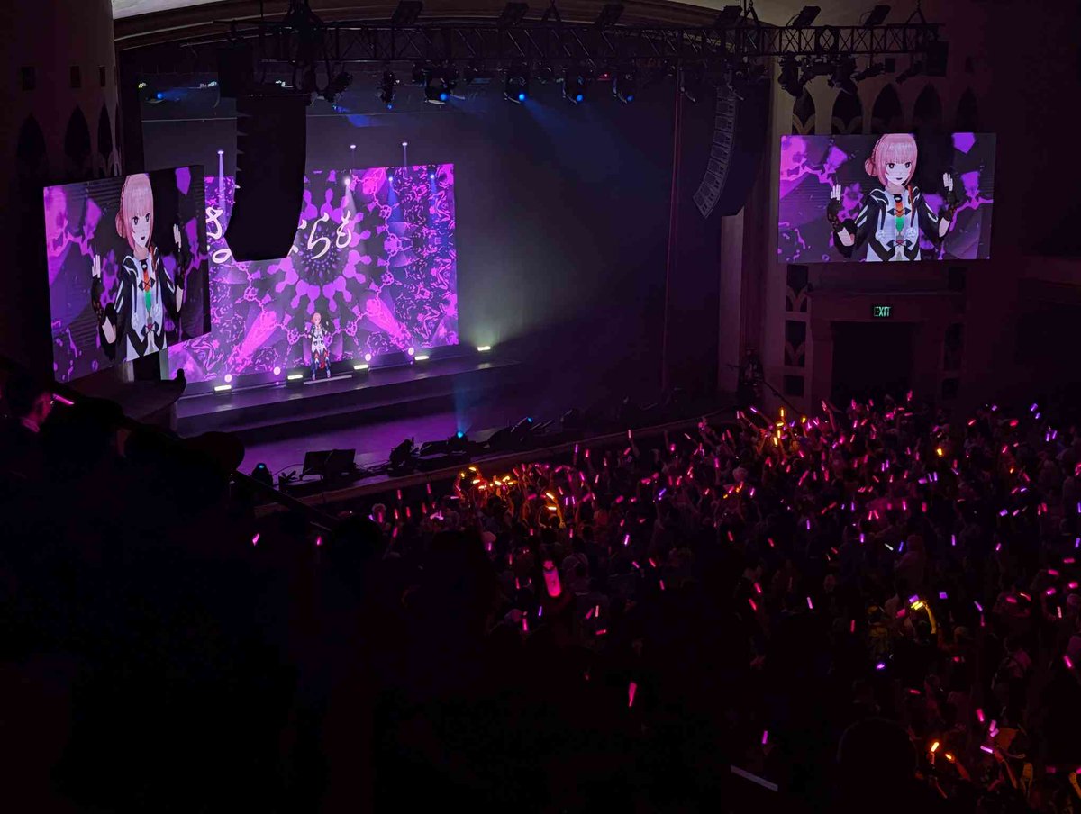 OffKaiExpo's tweet photo. Last but not least, our final act will leave you dazzled with a show to remember!

@virtual_kaf takes the stage at OffKai LIVE: Dazzling Showtime! #OffKaiGen5 https://t.co/3zwO04t8KA