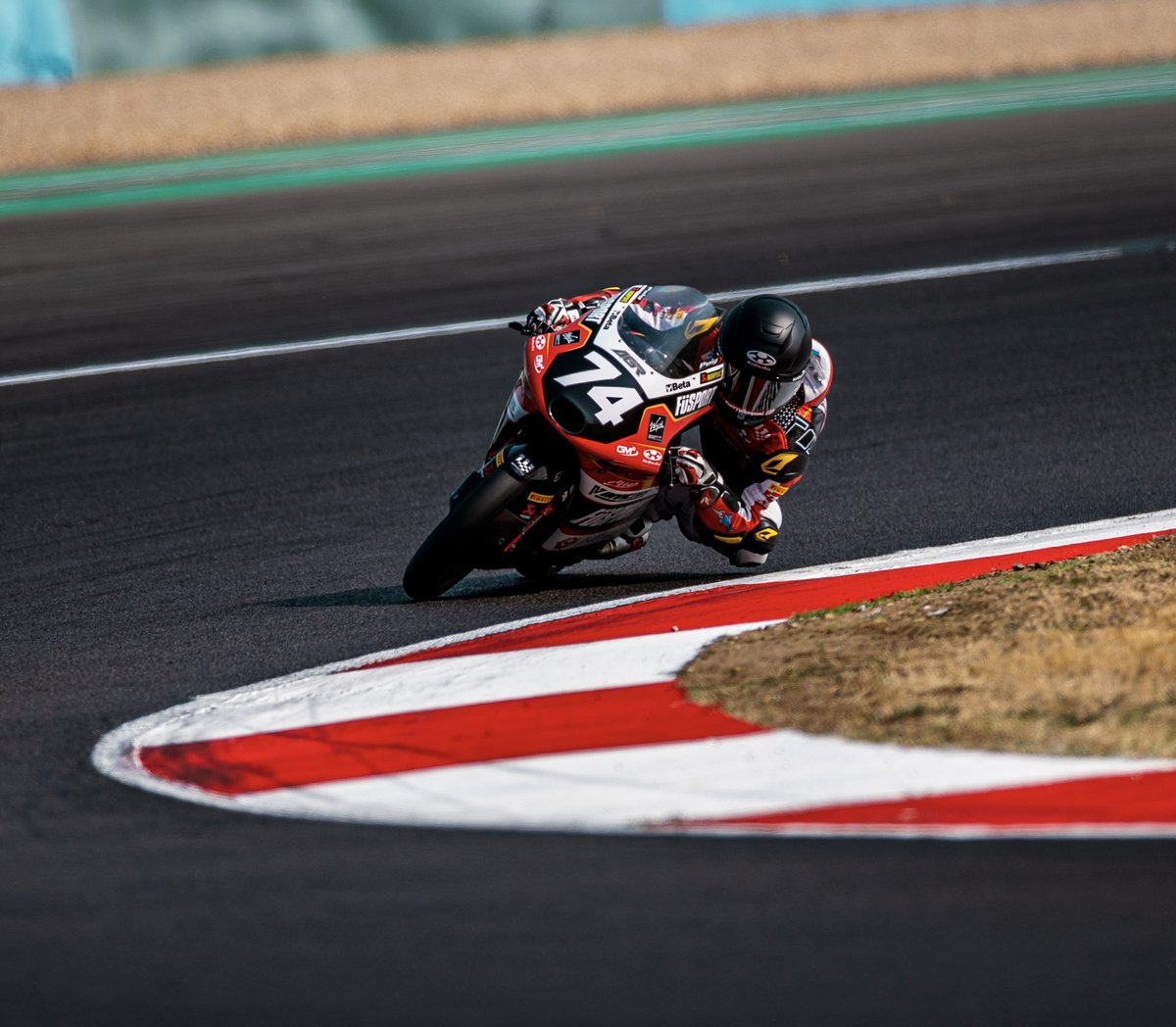 Seiryu_69's tweet photo. Moto3 Junior Rd.4 in France🇫🇷

Practice P28
Q1 P9
Grid P23

Q1では最���ラップでベストタイムを出せましたが、Q2には進出出来ませんでした。

明日は切り替えて全力で走ります❤️‍🔥

In Q1, the pace gradually increased and I was able to get the best time in the last lap, but I can’t go Q2. https://t.co/LyaDJ6LN08