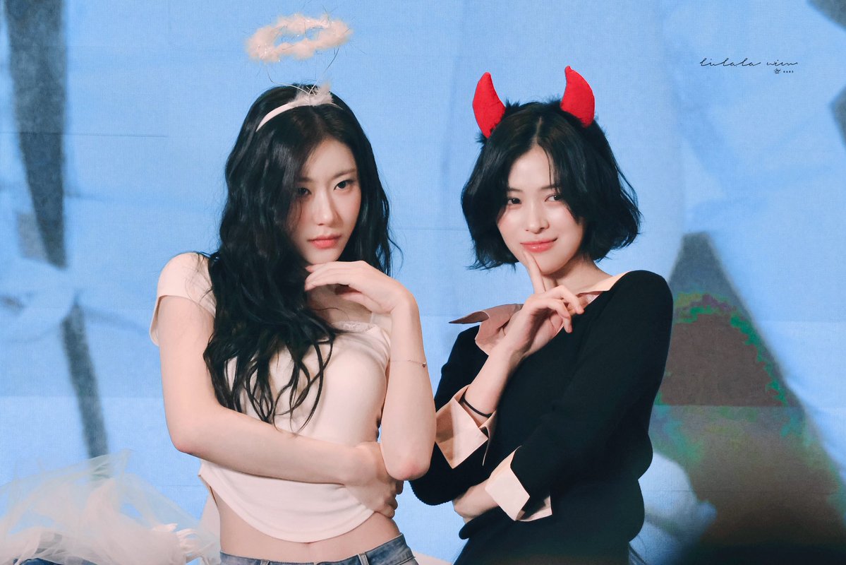 lulala_nim's tweet photo. 260718 MS

#류진 #RYUJIN 
#채령 #CHAERYEONG 
#있지 #ITZY https://t.co/75cm2HvDP5