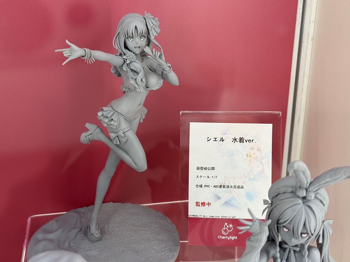hobbywatch_jp's tweet photo. 新フィギュアメーカー「CherryLight」から「シエル 水着ver.」「シュガー LOVEIT ver.」「すーぱーそに子 大人デート Ver.」の原型展示！【#ワンフェス】　 https://t.co/fbNtnEXPME https://t.co/9jPVWE5h78